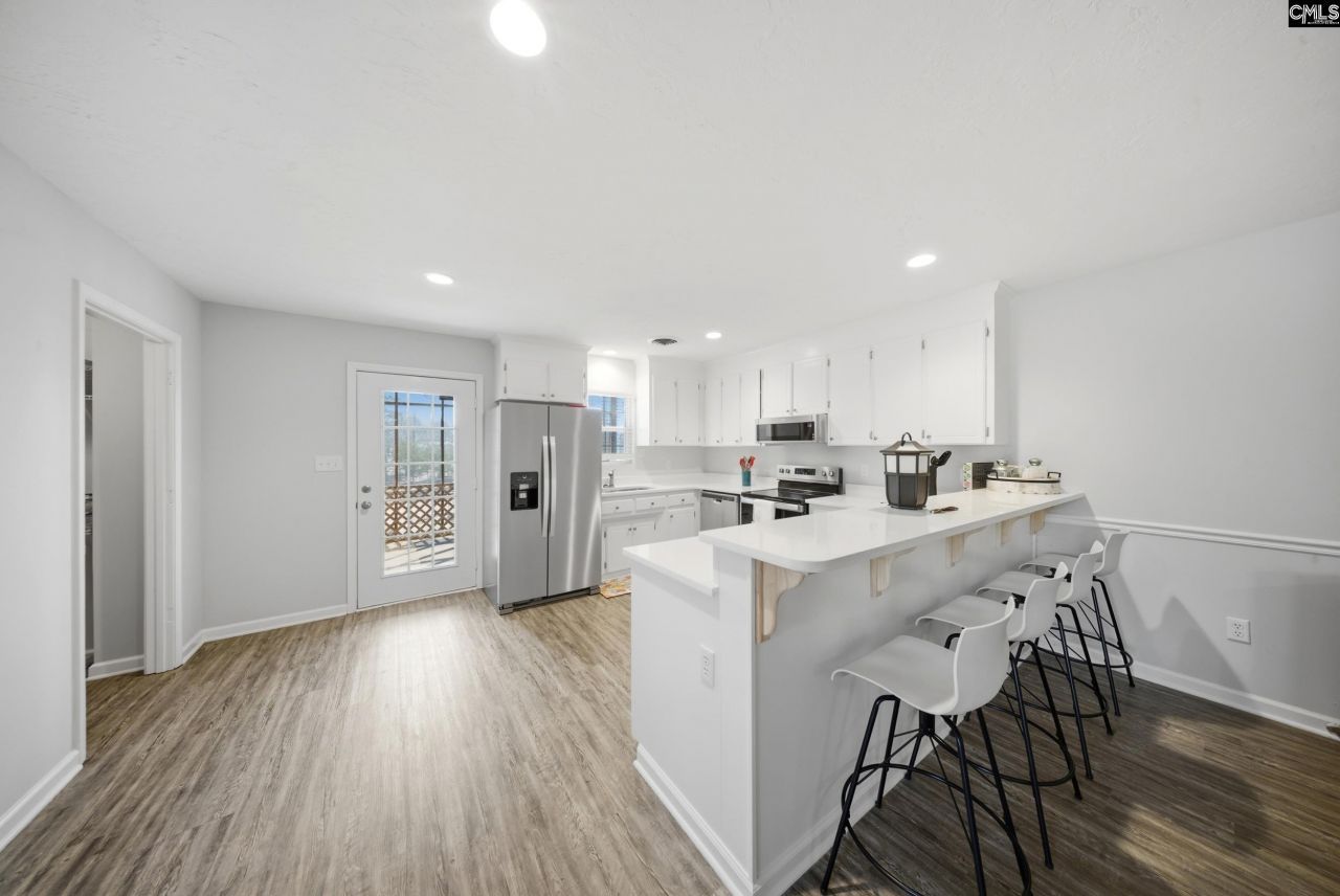 3925 Watts Bridge  Photo 7