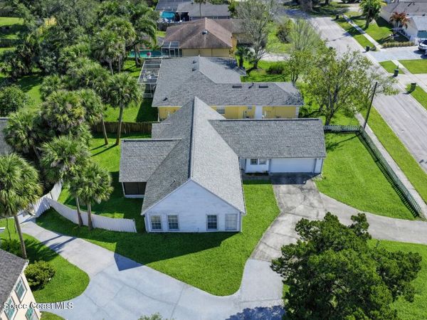 1112 Woodsmere Parkway , Rockledge, FL 32955