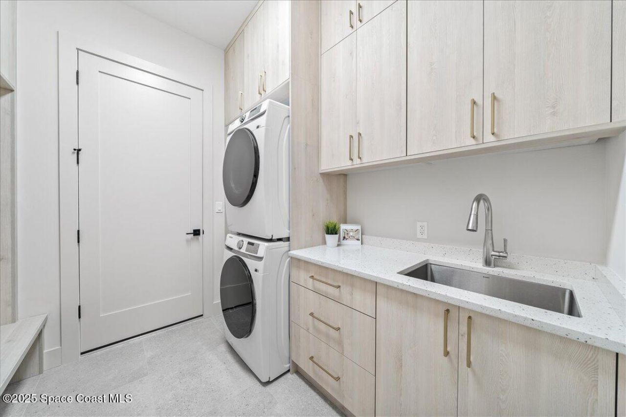 5302 Riveredge Drive, Titusville, FL 32780 Photo