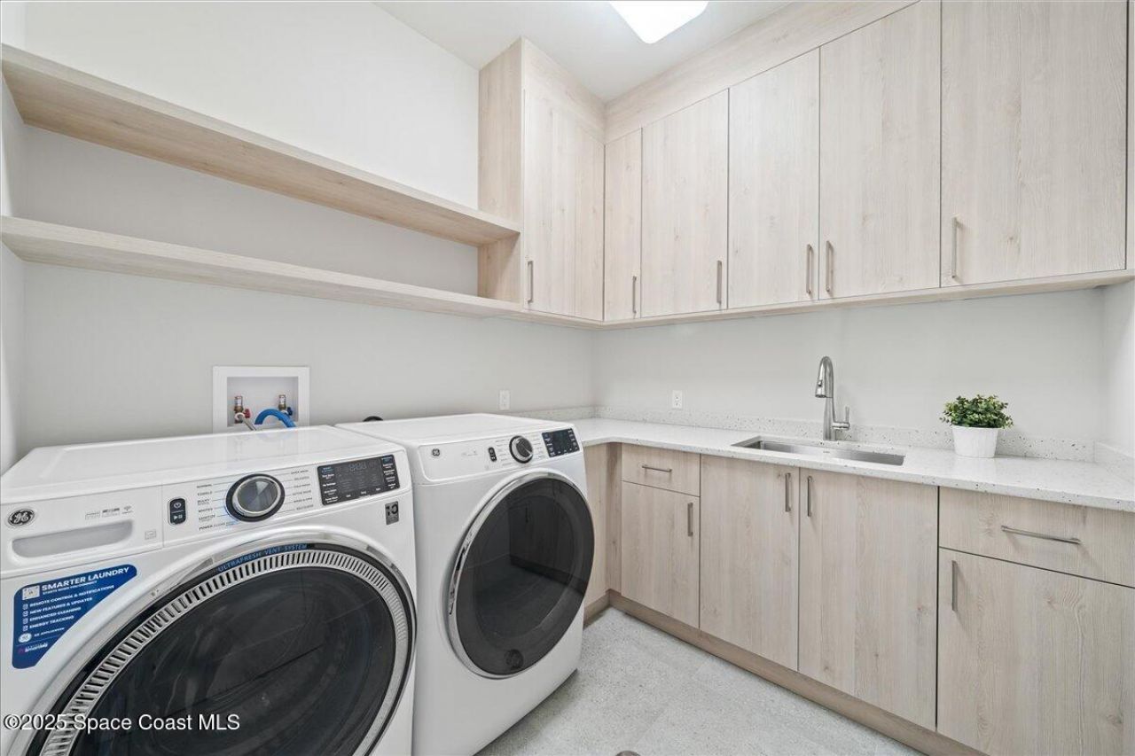 5302 Riveredge Drive, Titusville, FL 32780 Photo