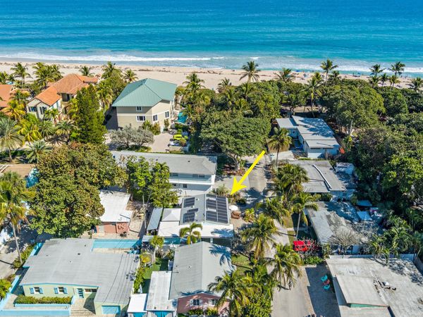 16 Surf Road, Boynton Beach, FL 33435