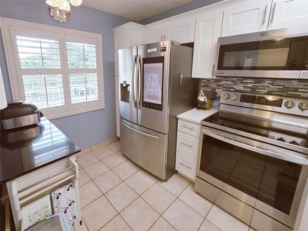 7145 Huntington Lane, Unit 208, Delray Beach, FL 33446