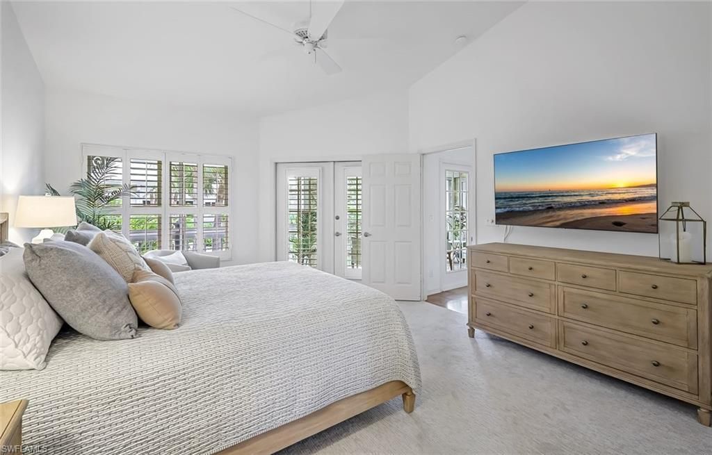 433 2nd St S, Unit B-202, Naples, FL 34102 Photo