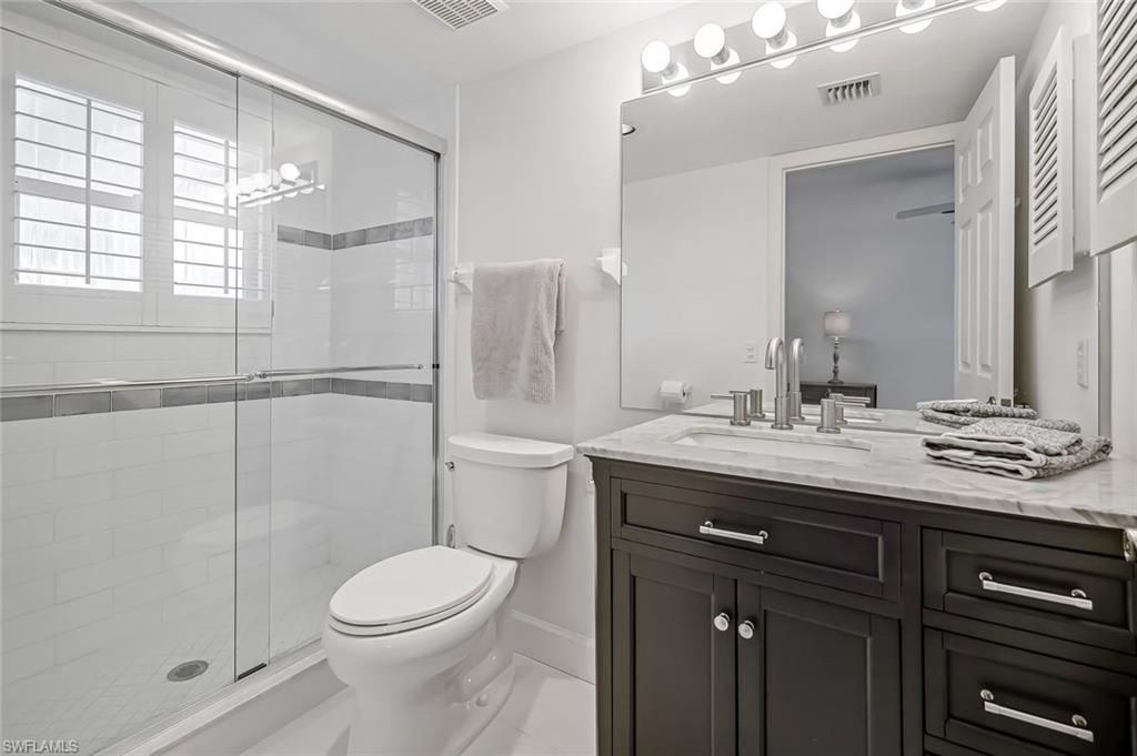 433 2nd St S, Unit B-202, Naples, FL 34102 Photo