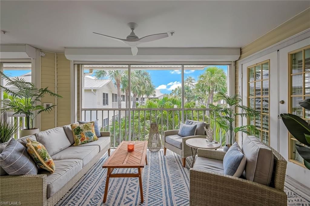 433 2nd St S, Unit B-202, Naples, FL 34102 Photo