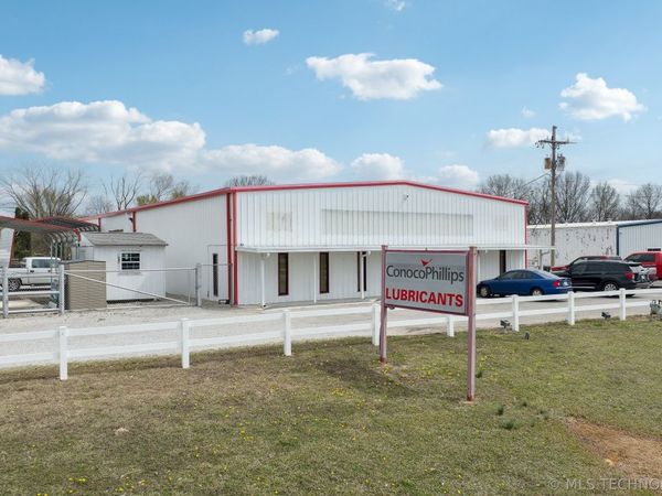 4201 N Wood Drive , Okmulgee, OK 74447