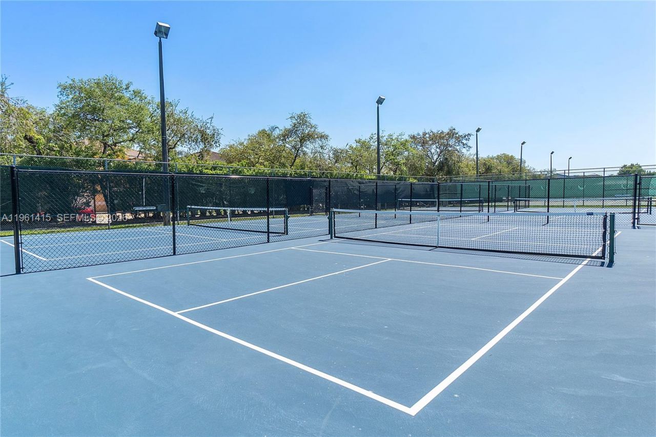 7406 N Devon Dr, Unit 108, Tamarac, FL 33321 Photo