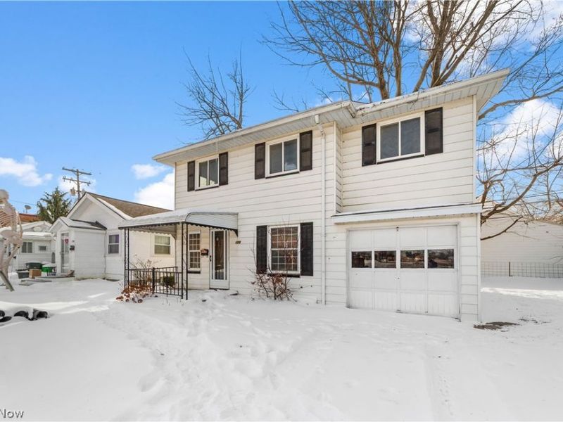 170 E 220th Street, Euclid, OH 44123 Photo 2