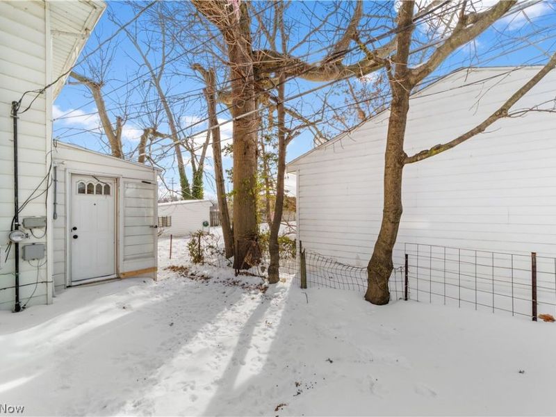 170 E 220th Street, Euclid, OH 44123 Photo 23