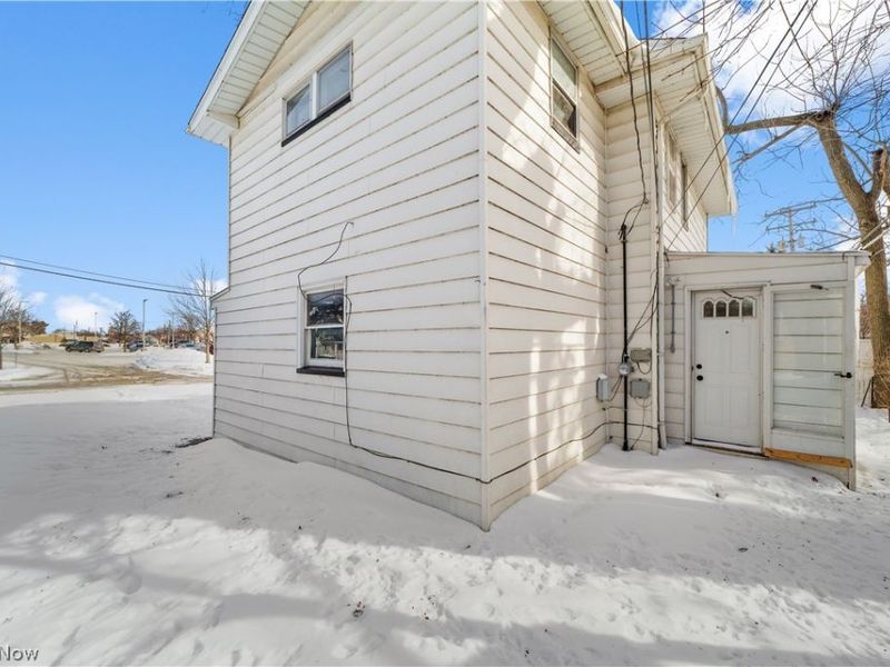 170 E 220th Street, Euclid, OH 44123 Photo 24