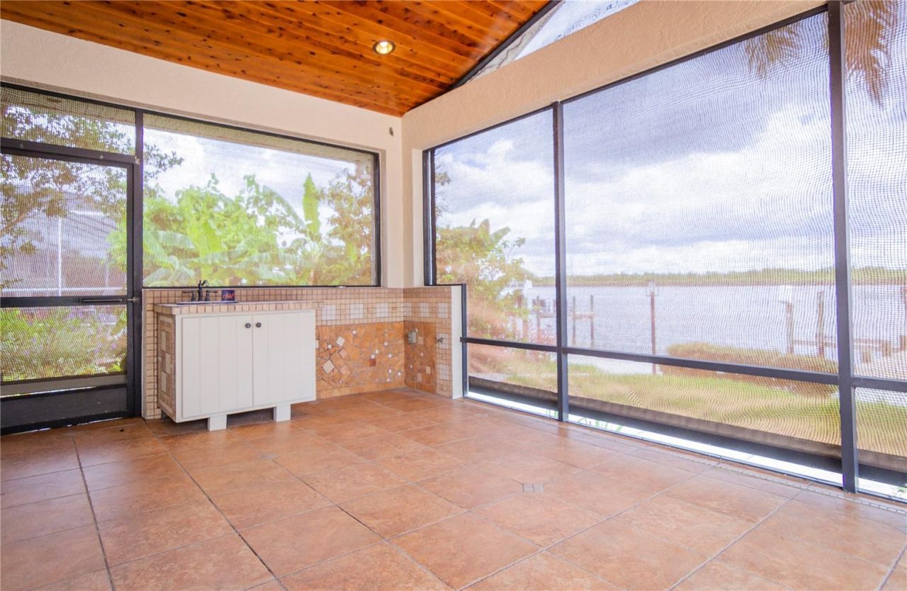 3656 Peace River Drive, Punta Gorda, FL 33983 Photo