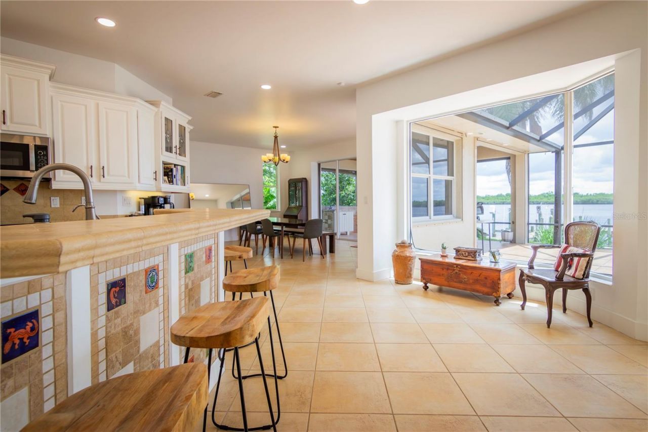 3656 Peace River Drive, Punta Gorda, FL 33983 Photo