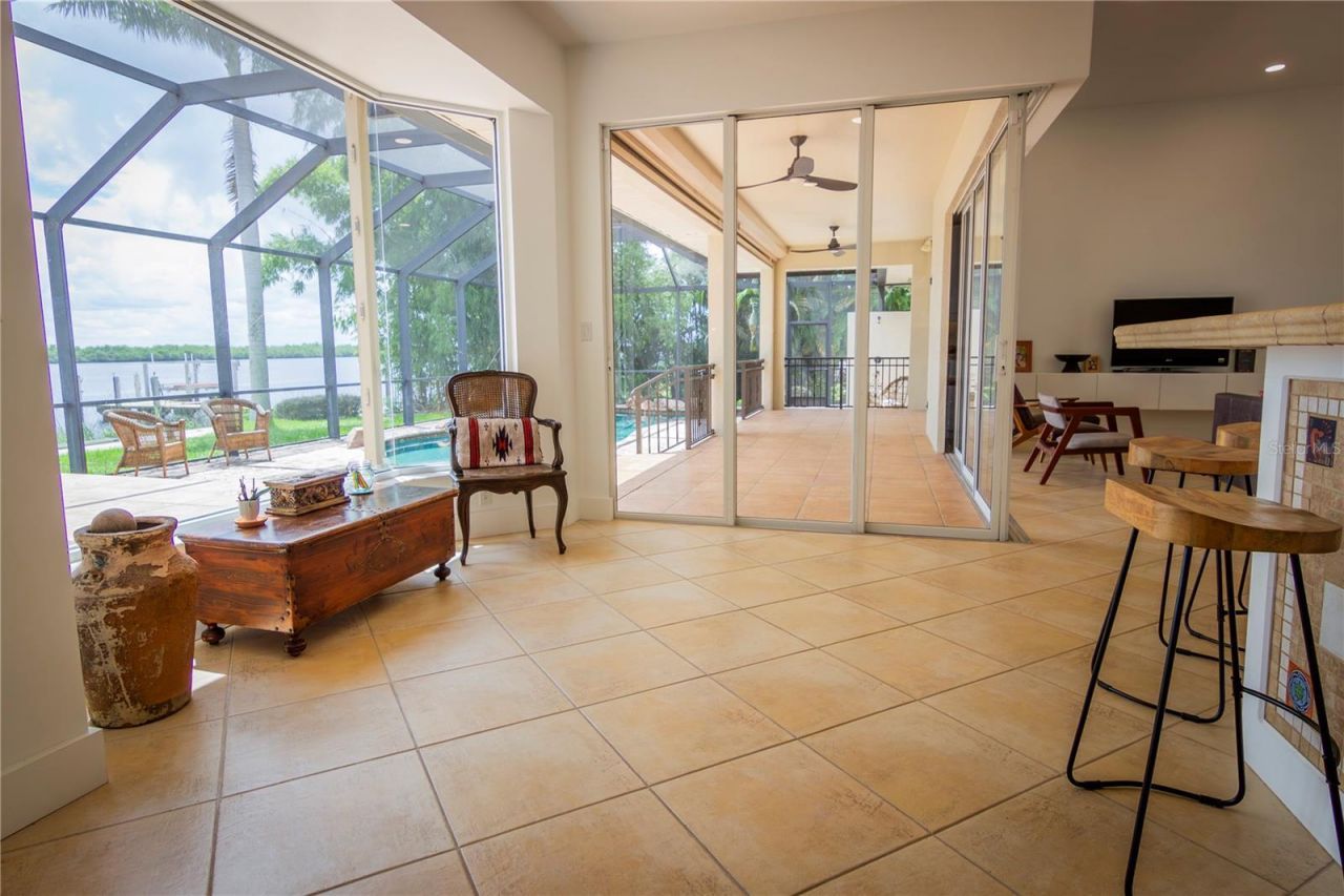 3656 Peace River Drive, Punta Gorda, FL 33983 Photo