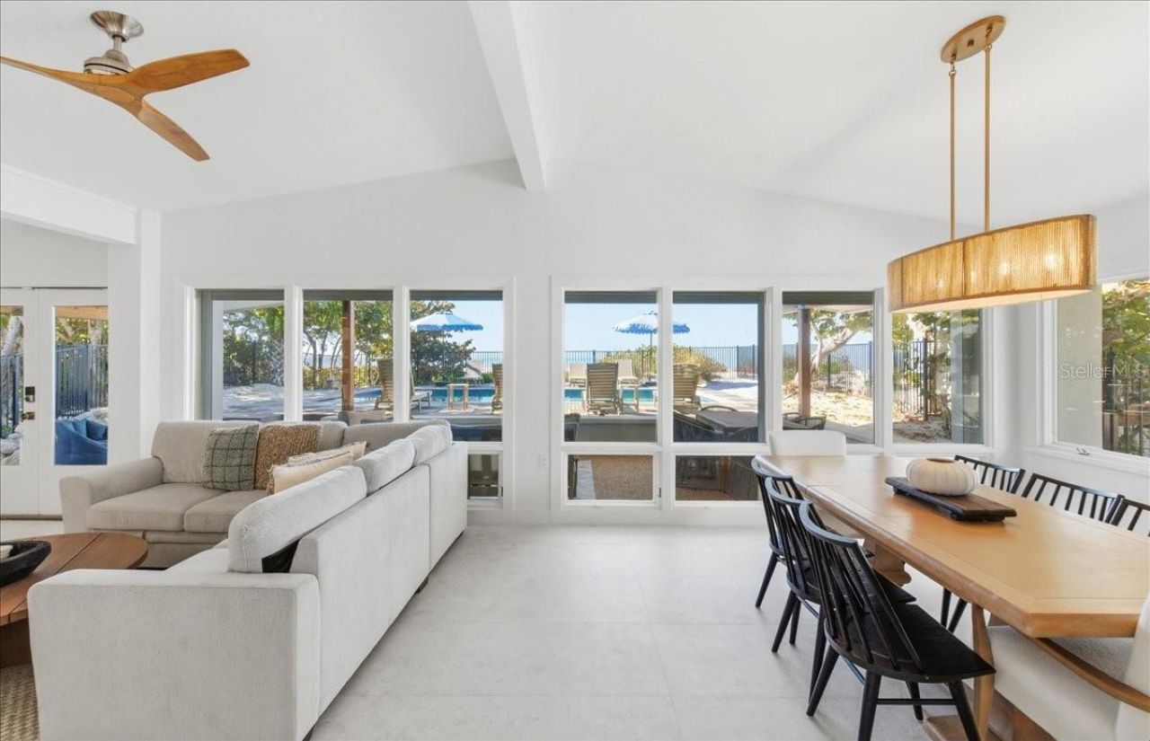 102 Tuna Street, Anna Maria, FL 34216 Photo