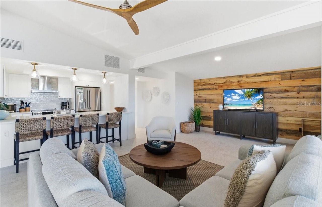 102 Tuna Street, Anna Maria, FL 34216 Photo