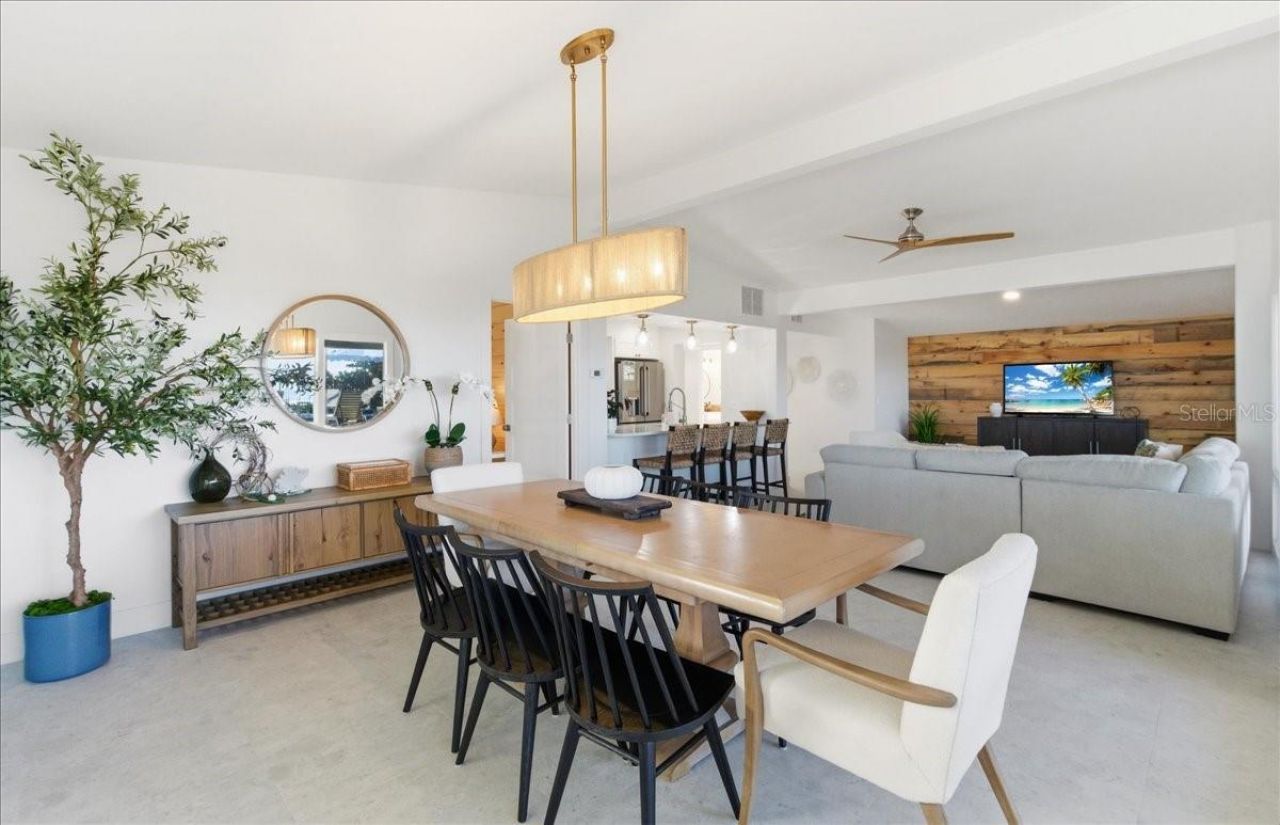 102 Tuna Street, Anna Maria, FL 34216 Photo