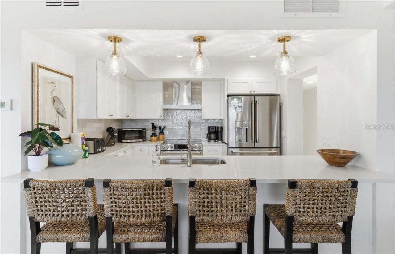 102 Tuna Street, Anna Maria, FL 34216 Photo