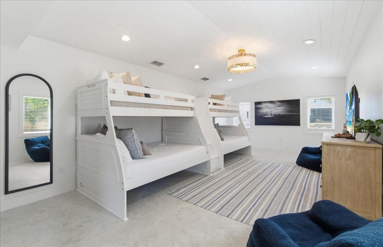 102 Tuna Street, Anna Maria, FL 34216 Photo