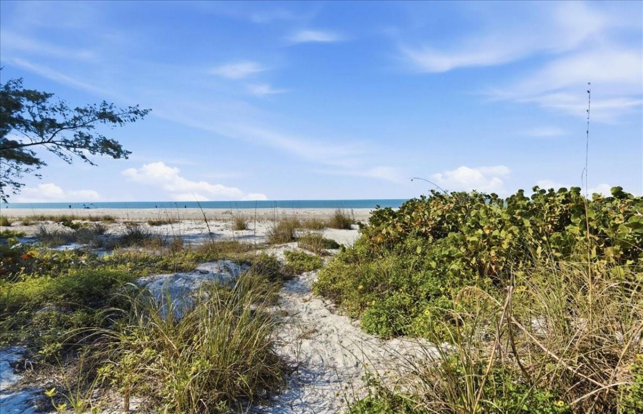 102 Tuna Street, Anna Maria, FL 34216 Photo