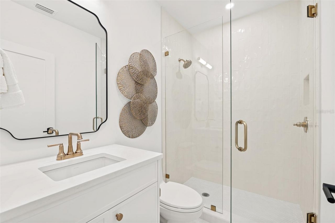 1834 Bougainvillea Street, Sarasota, FL 34239 Photo