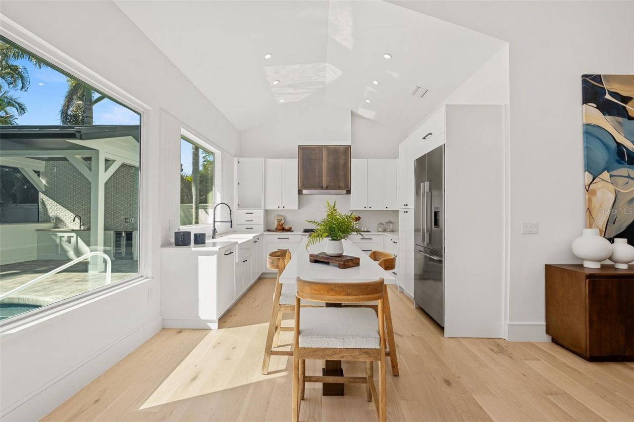 1834 Bougainvillea Street, Sarasota, FL 34239 Photo