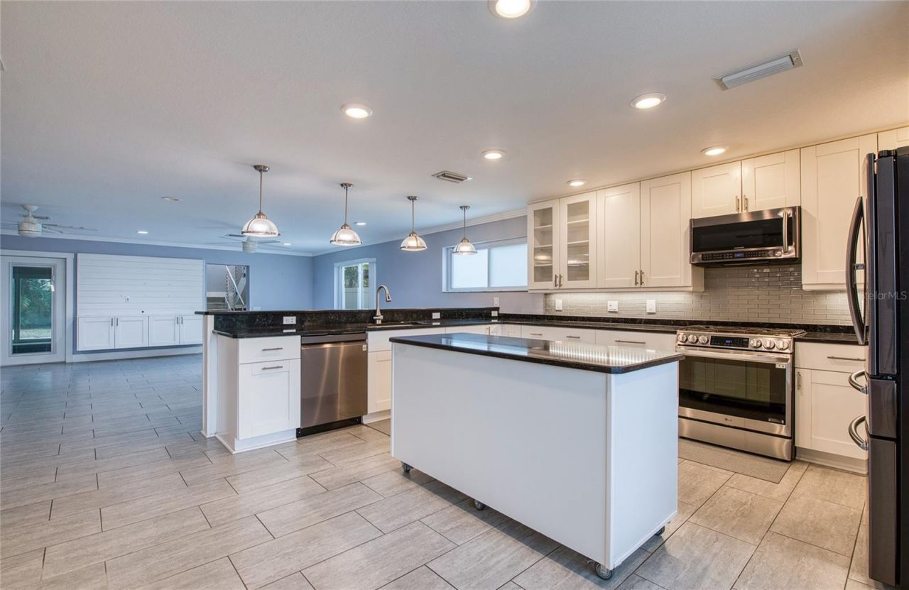 6408 7th Avenue N, Saint Petersburg, FL 33710 Photo