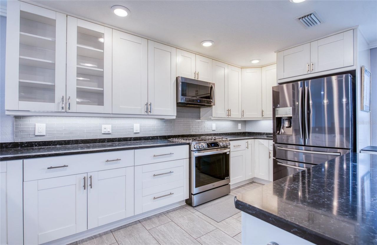 6408 7th Avenue N, Saint Petersburg, FL 33710 Photo