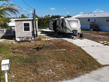 3900 ROYAL PALM DRIVE, ST JAMES CITY, FL 33956