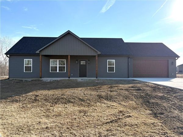 1413 N Thornton Lane, Richmond, MO 64085