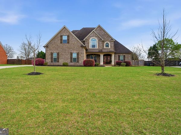 1008 Chattahoochee Drive, Bonaire, GA 31005