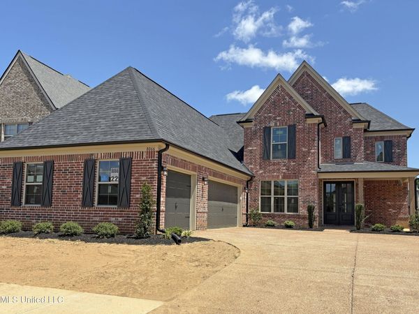 8066 Old Addison Drive, Olive Branch, MS 38654