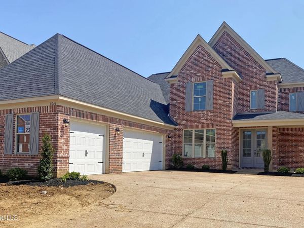 8066 Old Addison Drive, Olive Branch, MS 38654