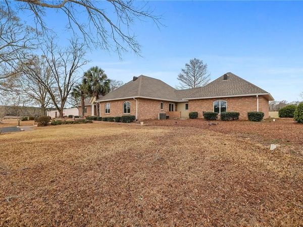 53319 HWY 60 Highway, Bogalusa, LA 70427