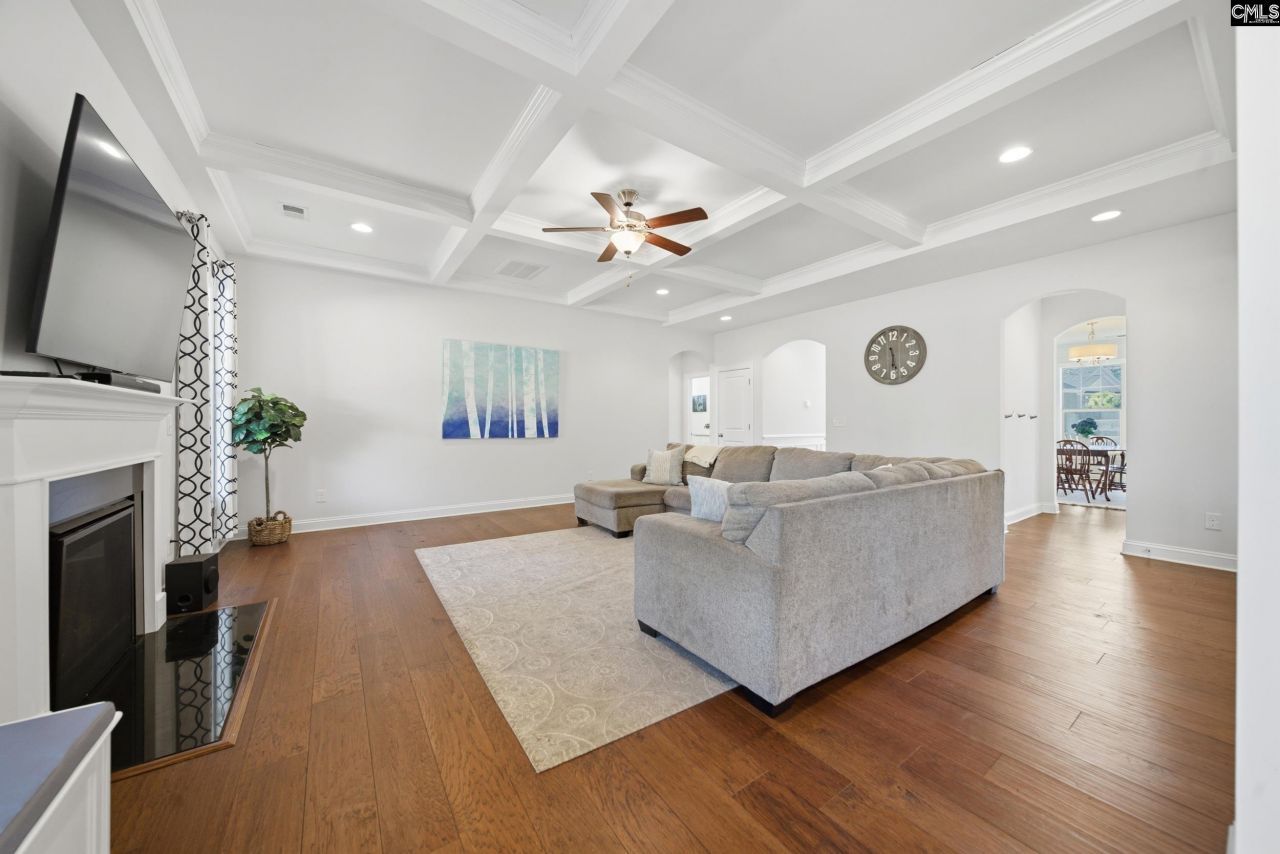 532 Radnor Hunt Court Photo 10