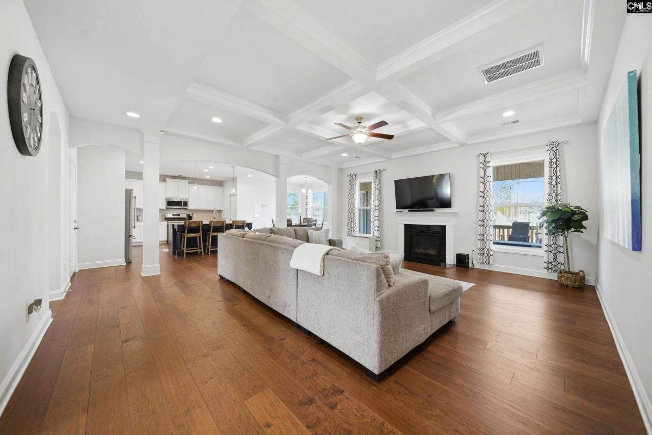 532 Radnor Hunt Court Photo 11