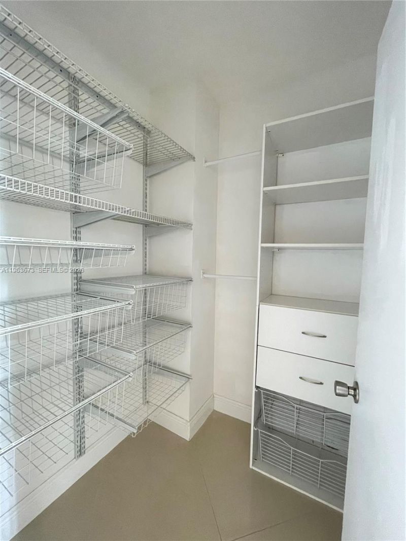 520 SE 5th Ave , Unit 3705, Fort Lauderdale, FL 33301 Photo