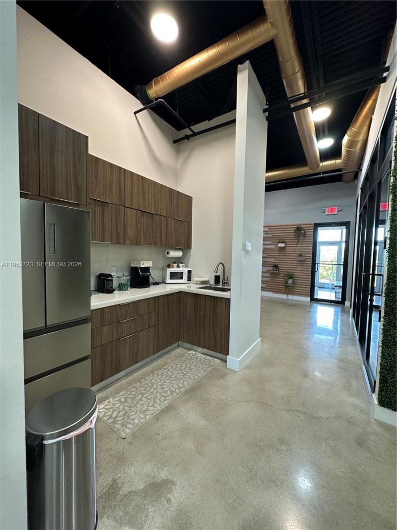 12750 NW 17th St, Unit 208, Sweetwater, FL 33182 Photo