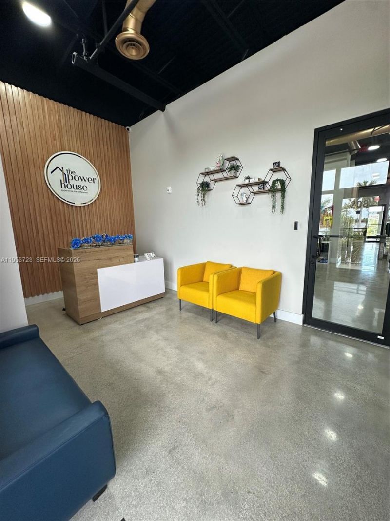 12750 NW 17th St, Unit 208, Sweetwater, FL 33182 Photo