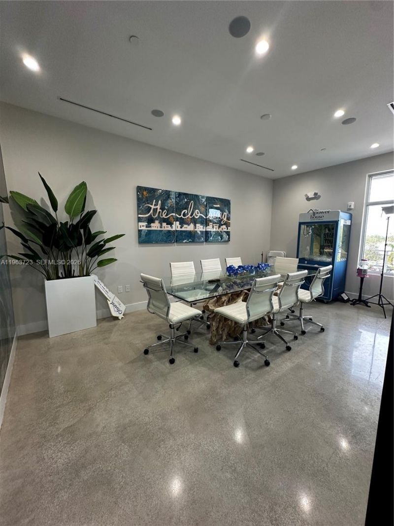 12750 NW 17th St, Unit 208, Sweetwater, FL 33182 Photo