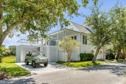 228 Haddrell Street photo 4