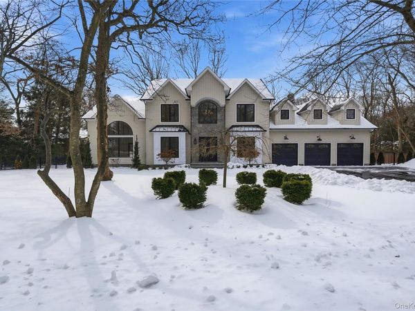 115 Weeks Drive, Dix Hills, NY 11746