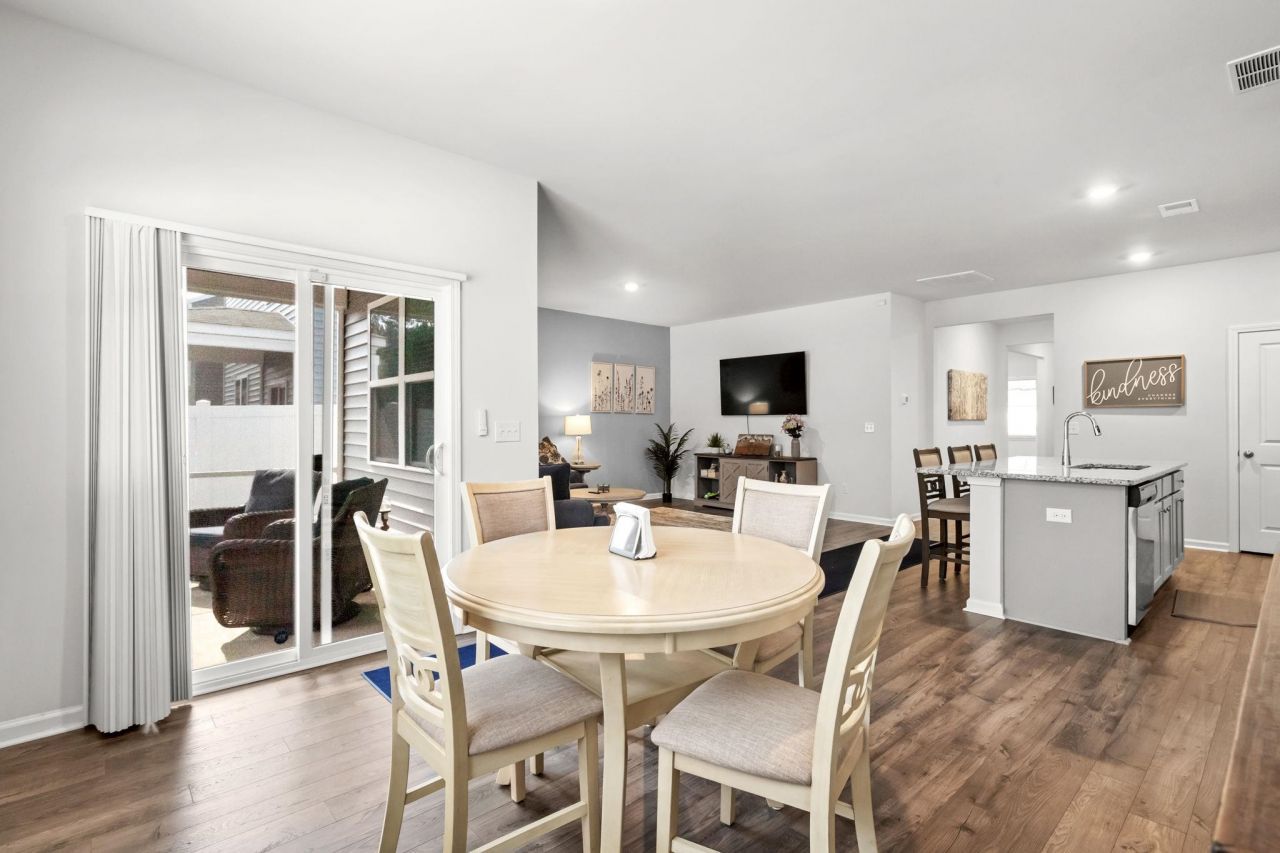 320 Emery Oak Dr.  Photo 21