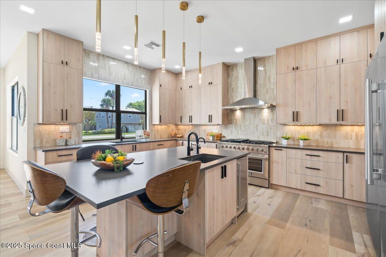 5306 Riveredge Drive , Titusville, FL 32780 Photo