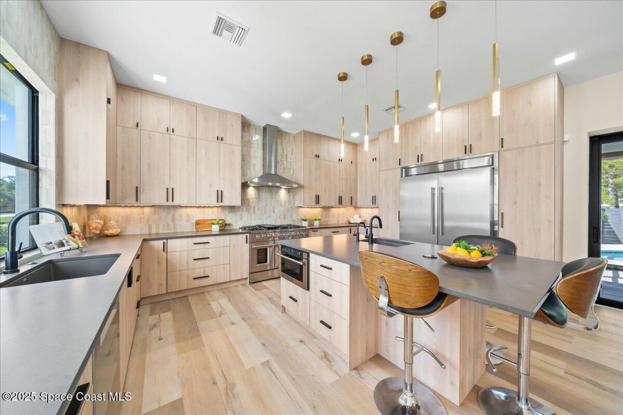 5306 Riveredge Drive , Titusville, FL 32780 Photo