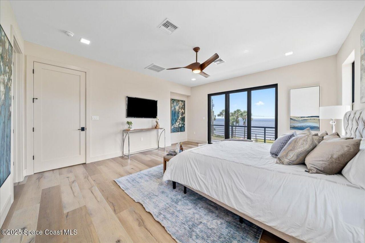 5306 Riveredge Drive , Titusville, FL 32780 Photo