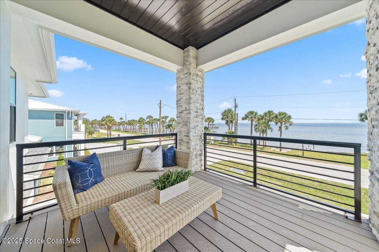 5306 Riveredge Drive , Titusville, FL 32780 Photo