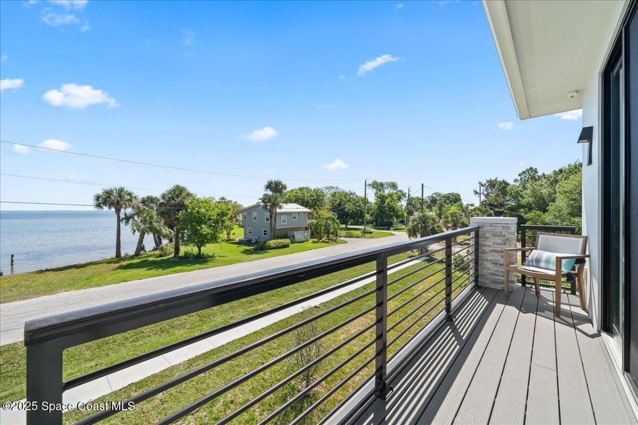 5306 Riveredge Drive , Titusville, FL 32780 Photo