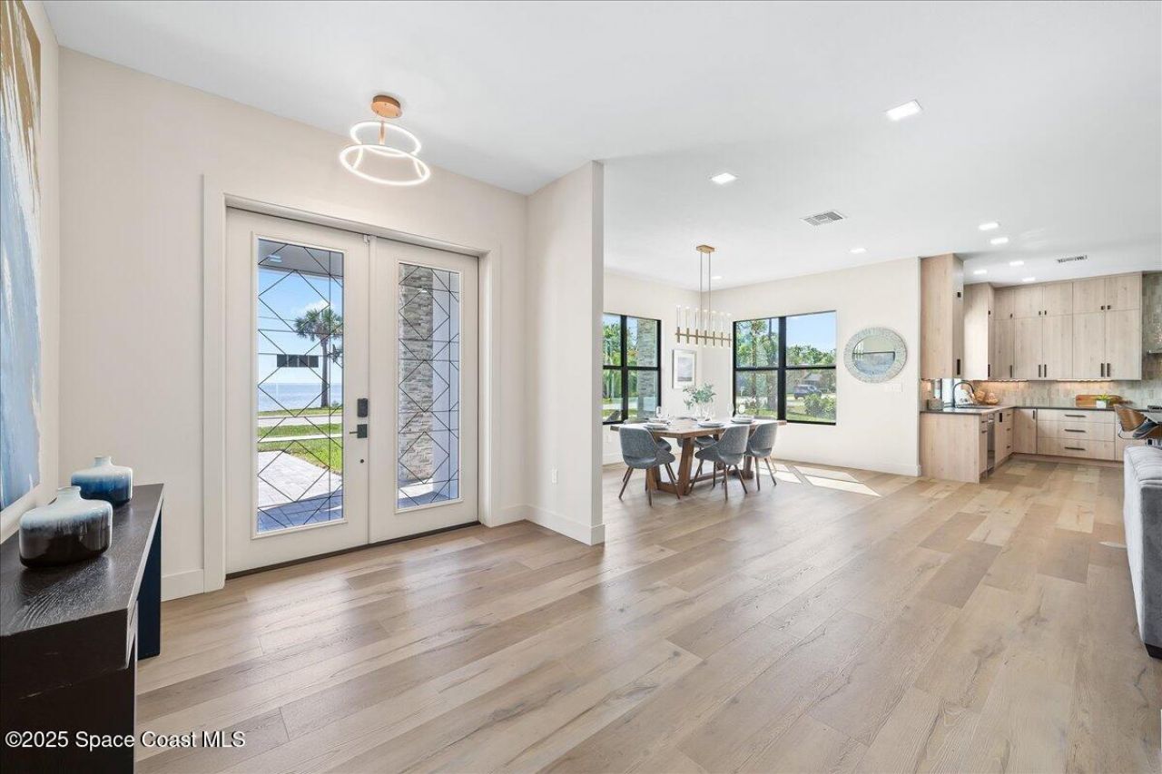 5306 Riveredge Drive , Titusville, FL 32780 Photo