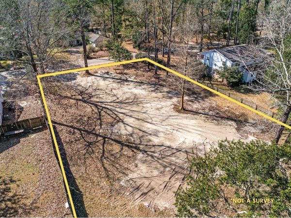 139 CREPEMYRTLE Road, Covington, LA 70433