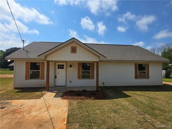 503 Market Street, Moundville, AL 35474